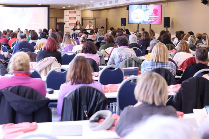 CCOO celebra en Granada un encuentro por la igualdad