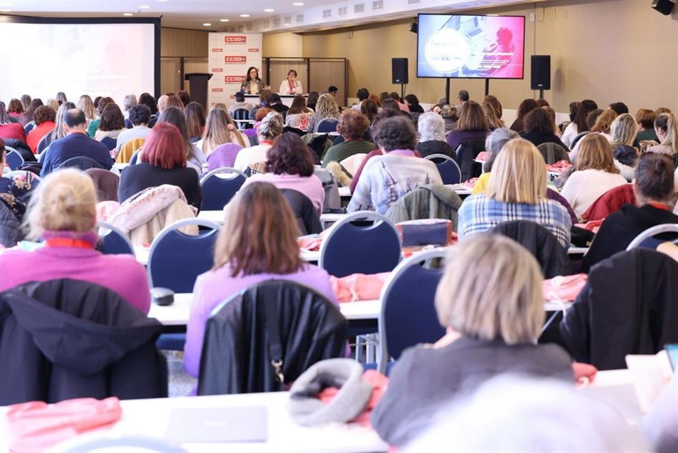 CCOO celebra en Granada un encuentro por la igualdad
