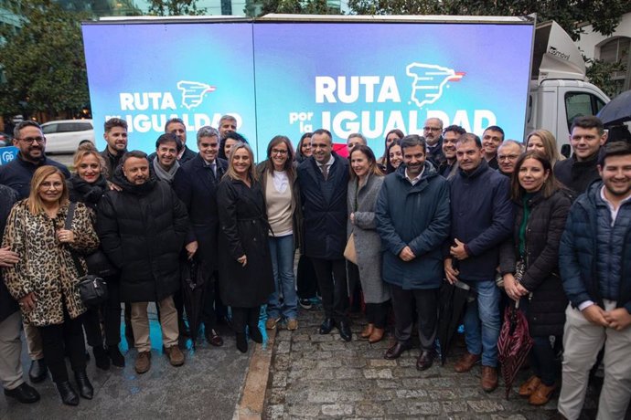 Visita de Carmen Fúnez a Granada