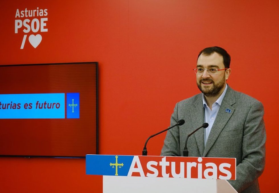 Adrián Barbón