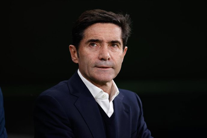 Archivo - Marcelino Garcia Toral, head coach of Villarreal, looks on during the Spanish League, LaLiga EA Sports, football match played between Real Madrid and Villarreal CF at Santiago Bernabeu Stadium on December 17, 2023, in Madrid, Spain.