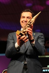 Moreno recibe el título 'Nazareno del Año de Honor' en la entrega de los Premios Cofrades Ciudad de Marbella (Málaga)