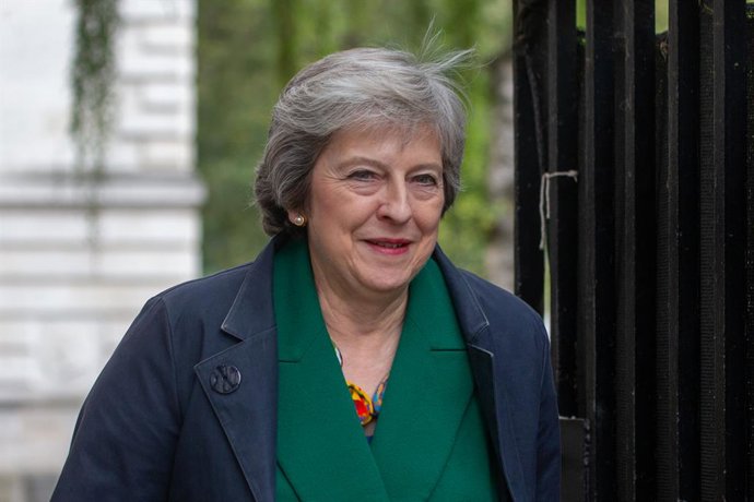 Archivo - La ex primera ministra de Reino Unido Theresa May