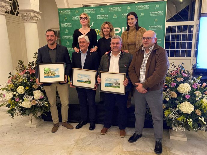 La Asociación de Guías Oficiales de Turismo entrega sus premios en la Gala Faros