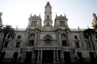 El PP en el Ayuntamiento de València aprueba el manifiesto de la FEMP por el 8M con el voto en contra de Vox