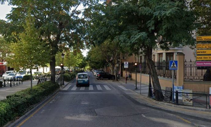 Avenida Virgen de la Montaña de Cáceres