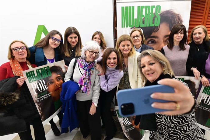 Acto por el 8M en el IAM de Granada