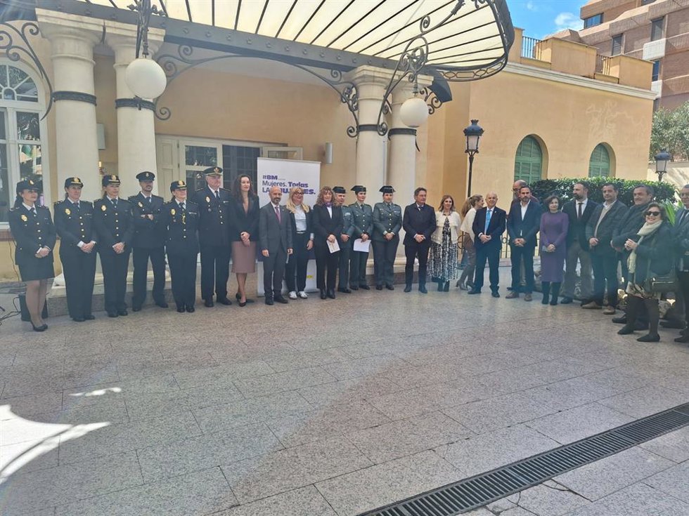 L subdelegado del Gobierno, Javier Salas, preside el acto conmemorativo del Día Internacional de la Mujer en el que se lee la Declaración Institucional del Gobierno de España.