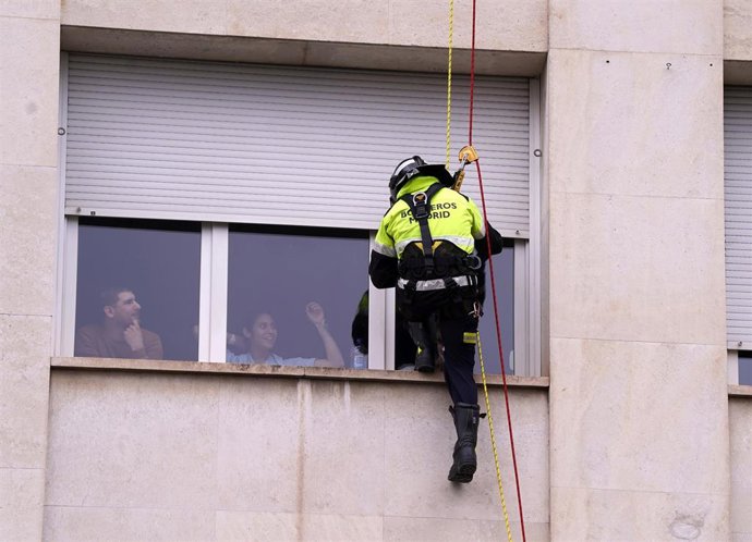 El Cuerpo de Bomberos del Ayuntamiento de Madrid celebra este viernes el día de su patrón, San Juan de Dios