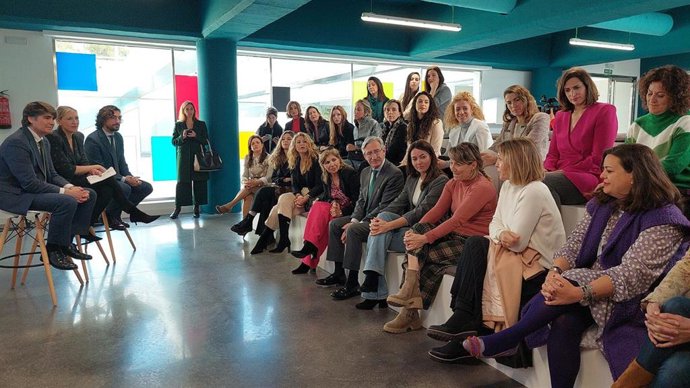 Encuentro 'Mujer emprendedora, mujer innovadora' organizado por la Junta en colaboración con el PCT Cartuja en Sevilla.