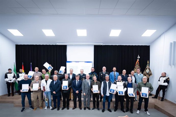 El Real Cuerpo de Bomberos de Málaga celebra los actos del día de su patrón y hace entrega de reconociemientos