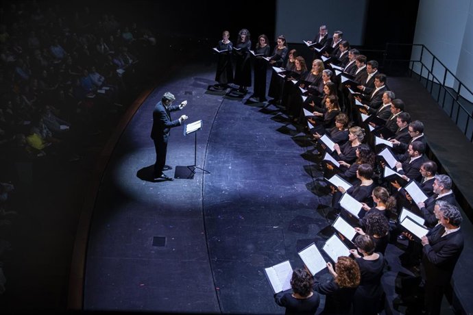 El Palau de Congressos de Peñíscola acoge este sábado un concierto del Coro de la Generalitat