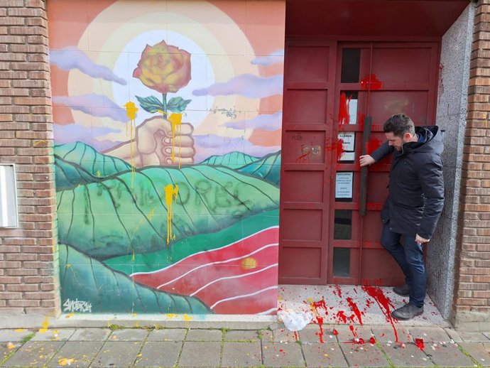 Sede del PSOE vandalizada