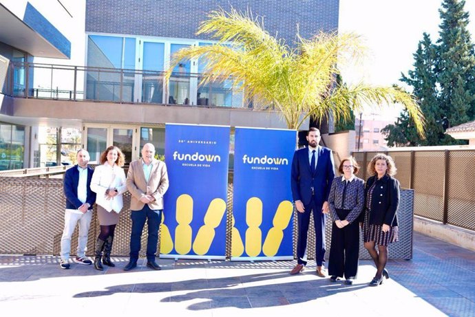 El vicepresidente del Ejecutivo regional tras la reunión que ha mantenido esta mañana con la Fundación Síndrome de Down de la Región de Murcia (Fundown)