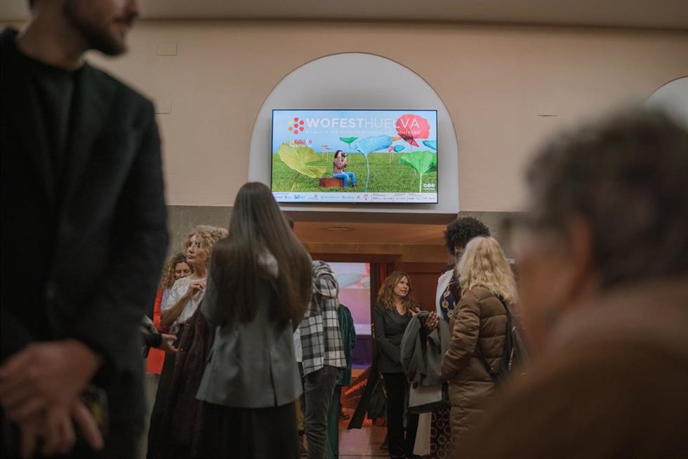 Público en la inauguración del festival de cine WofestHuelva.