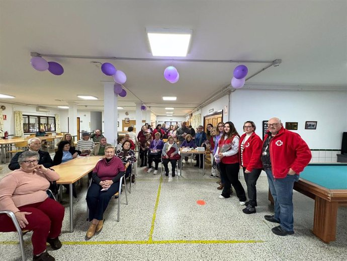 Desayuno saludable por la igualdad organizado por Cruz Roja.