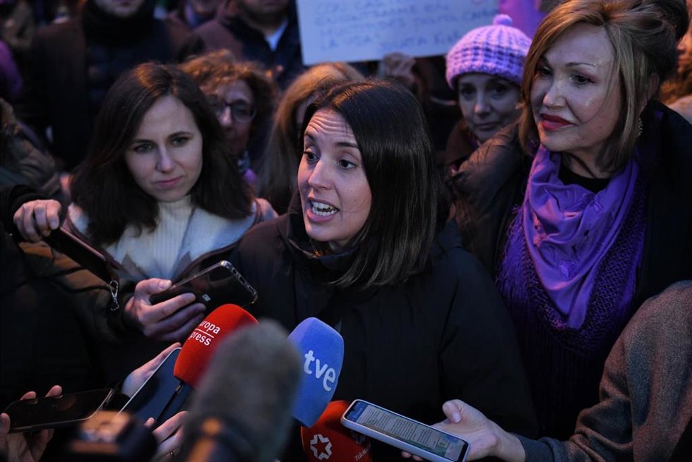 La candidata de Podemos a la elecciones europeas y exministra de Igualdad, Irene Montero