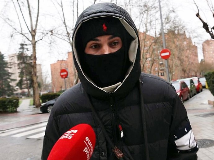 CARLO COSTANZIA RESPONDE A JEIMY