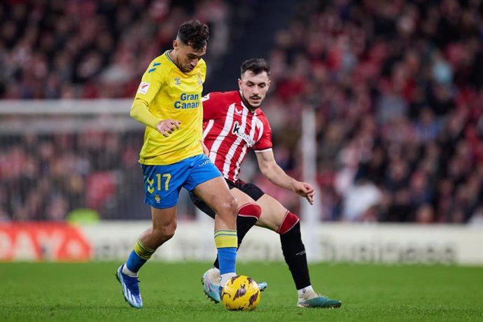 Archivo - Munir y Aitor Paredes en el Athletic Club-UD Las Palmas de la primera vuelta