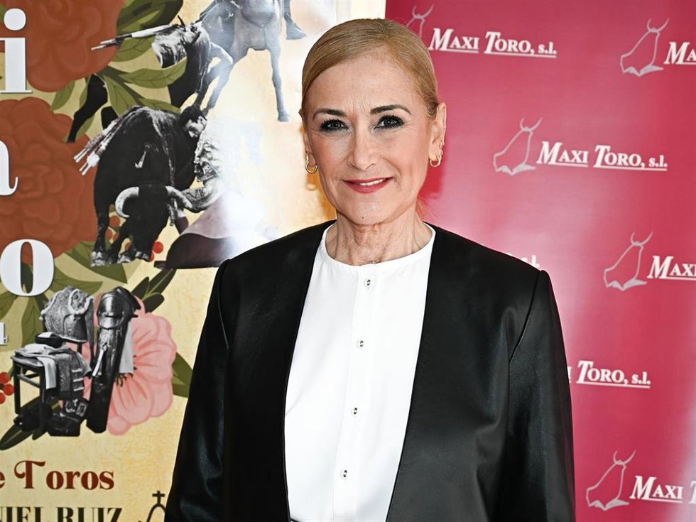 Cristina Cifuentes en la corrida de José María Manzanares, Roca Rey y Fernando Adrián en la Feria del Milagro de Illescas a 09 de Marzo de 2024 en Illescas (España).