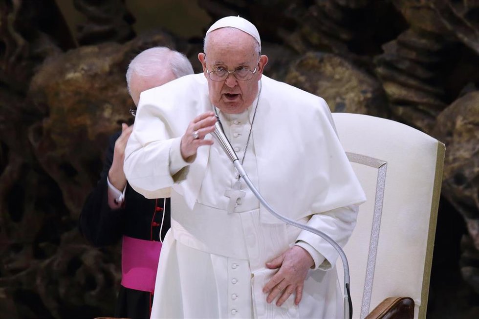 Archivo - El Papa en una foto de archivo