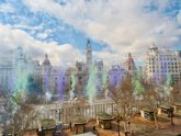 Foto: El 'martillo de Thor' de Alpujarreña conquista un año más la plaza del Ayuntamiento de València: "El público lo demanda"