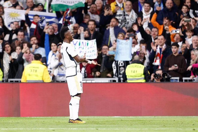 Vinícius Junior celebra su gol en el Real Madrid-RC Celta de LaLiga EA Sports 2023-2024