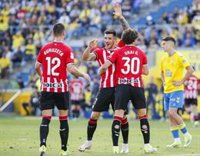El Athletic sigue en modo Champions y el Betis da un paso atrás contra el Villarreal