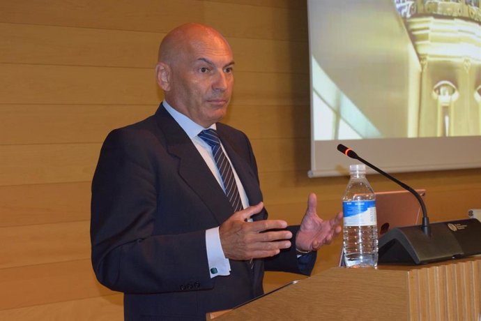 Archivo - Arxiu -    L'expresident de la Sala penal de l'Audincia Nacional Javier Gómez Bermúdez.