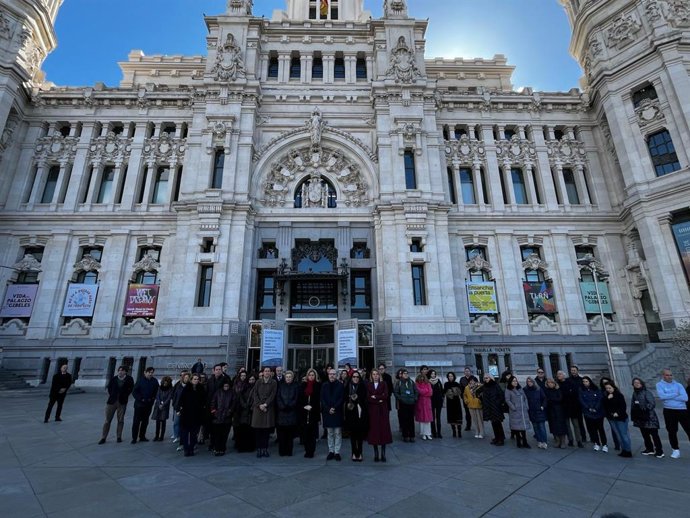 Minuto de silencio en Cibeles por el 11M. Madrid, 11 de marzo de 2024