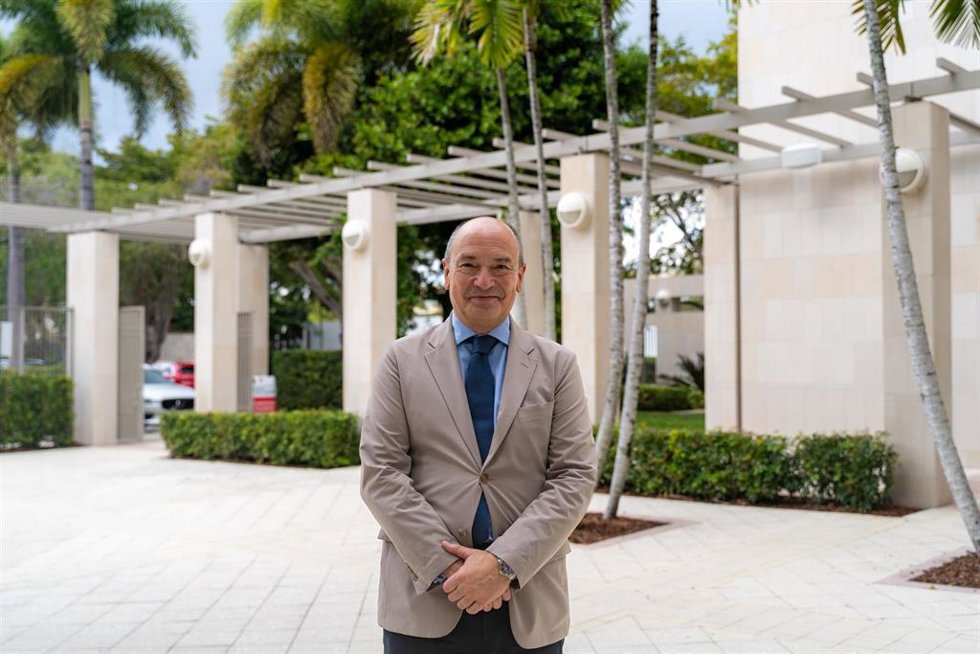 El presidente de IE University, Santiago Íñiguez, durante la celebración del congreso 'Reinventando la Educación Superior' celebrado en la Universidad de Miami