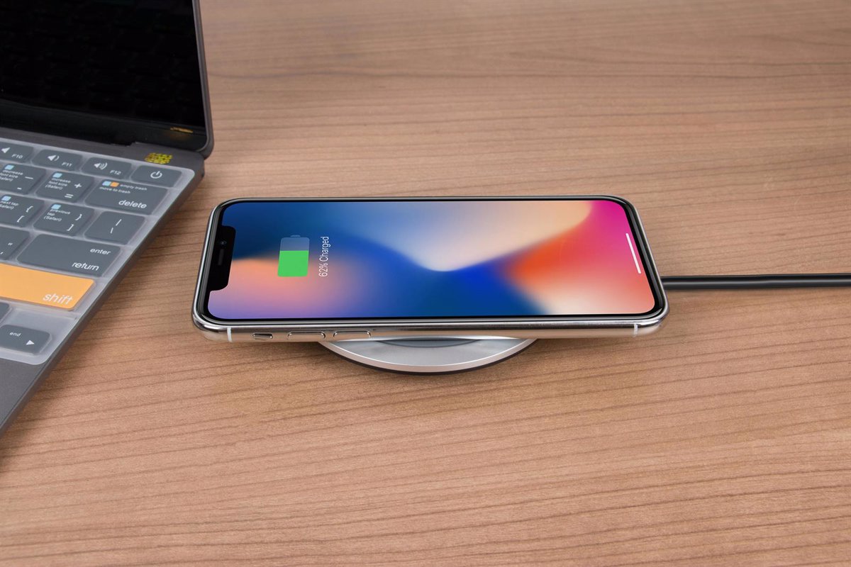 Newly Discovered Attack Targets Wireless Chargers, Causing Smartphone Damage by Overheating