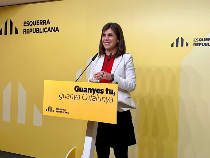 La portavoz de ERC en el Parlament, Marta Vilalta, en rueda de prensa en la sede republicana
