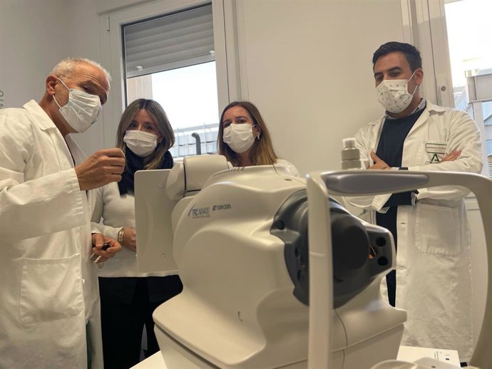 Uno de los nuevos retinógrafos.