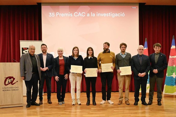 Entrega de los Premis CAC a la investigación, con el conseller Joaquim Nadal y el presidente del CAC Xevi Xirgo
