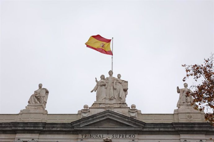 Archivo - La sede del Tribunal Supremo, donde Vox ha presentado una querella contra el presidente del Ejecutivo, a 23 de diciembre de 2022, en Madrid (España). Vox ha presentado una querella contra Pedro Sánchez por conspiración para delinquir . Des