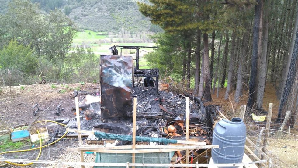Incendio de caseto en Ojedo