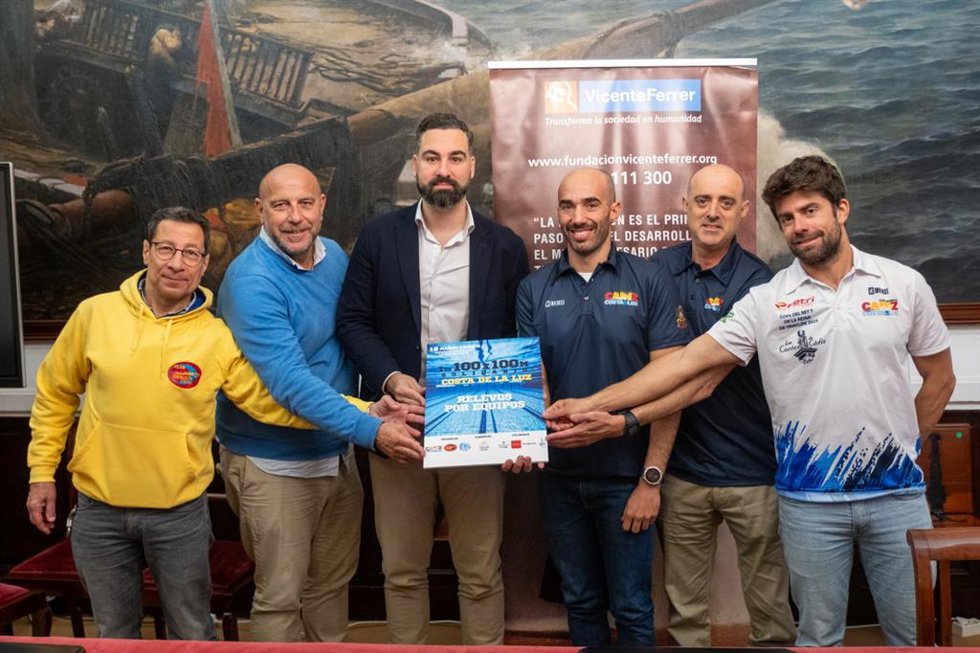 Presentación del reto solidario '100x100' en Cádiz.