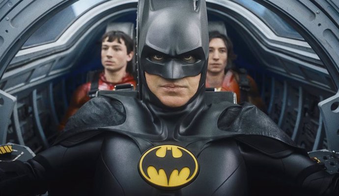 Michael Keaton es Batman en The Flash