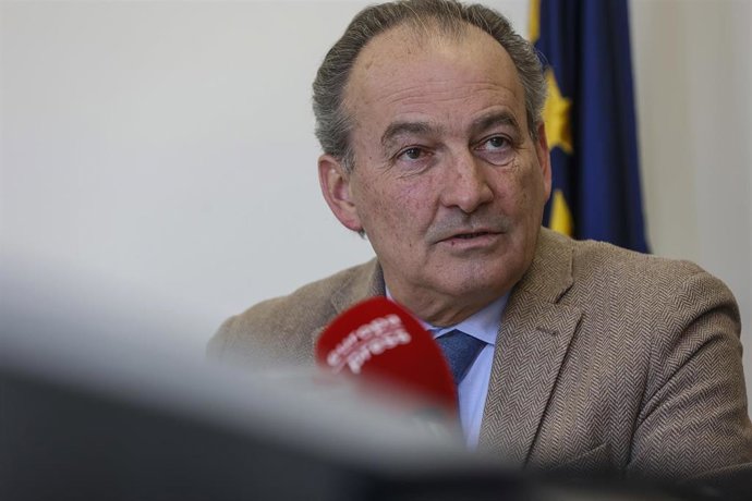 El conseller de Agricultura, Ganadería y Pesca de la Generalitat Valenciana, José Luis Aguirre (Vox) en una entrevista con Europa Press.