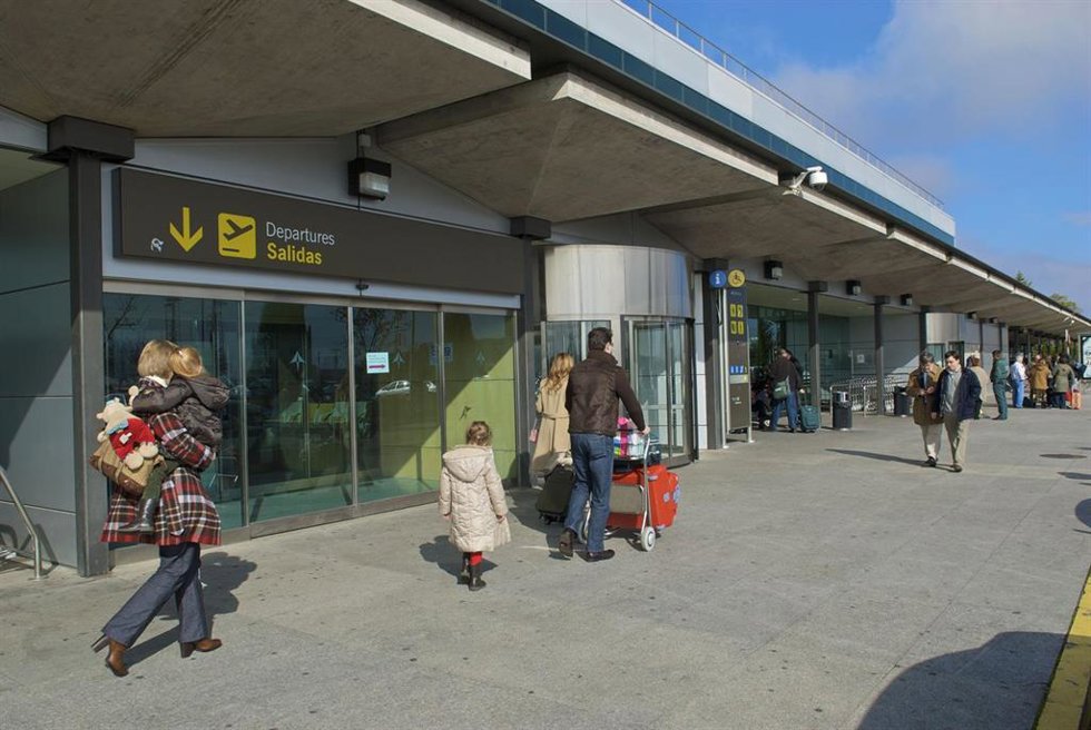 Archivo - Aeropuerto de Valladolid