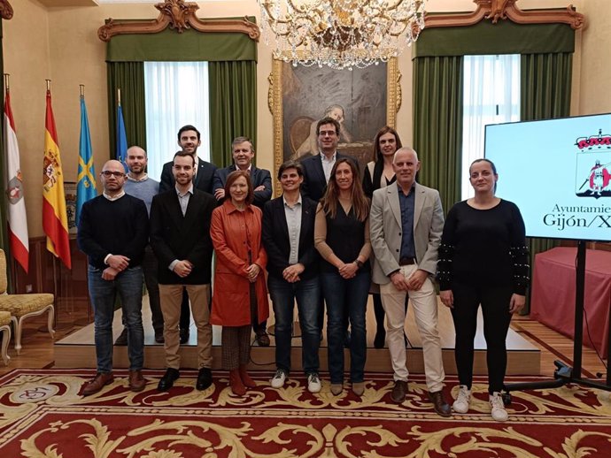 Presentación de los II Premios Impacto Positivo del Medialab de la Universidad de Oviedo, en el Ayuntamiento de Gijón.