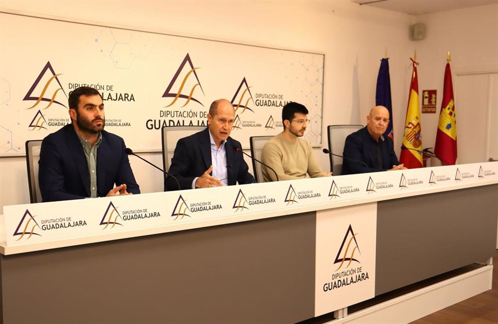 Rueda de prensa del PP para presentar la moción sobre la central nuclear.