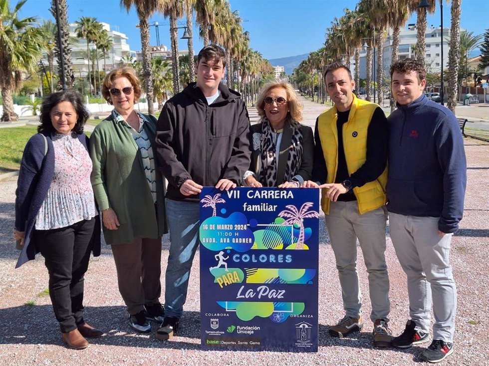 La carrera familiar 'Colores para la Paz' alcanza su séptima edición.