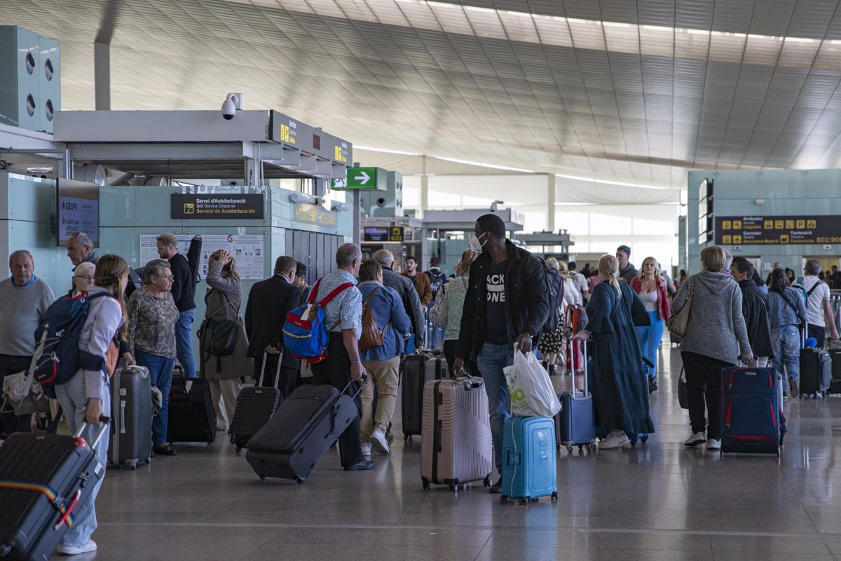 Barcelona Airport exceeded 3.6 million passengers in February, an increase of 16.6%.