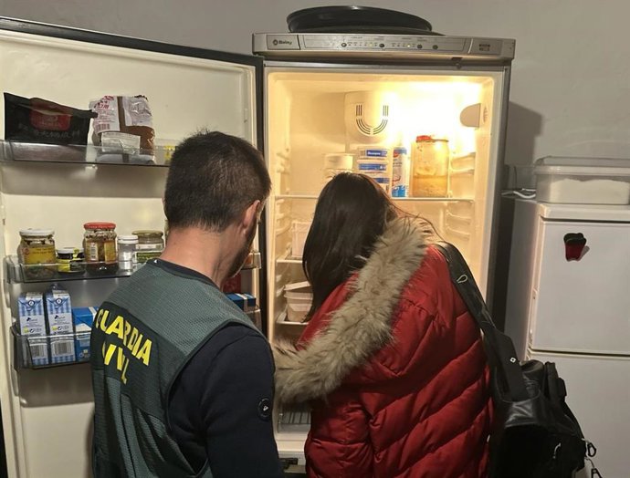 Inspectores de Salud Pública y Seprona clausuran actividad de organización de eventos y venta clandestina de alimentos