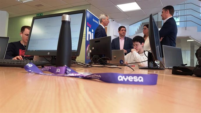 Visita al centro tecnológico de Ayesa en Jaén.