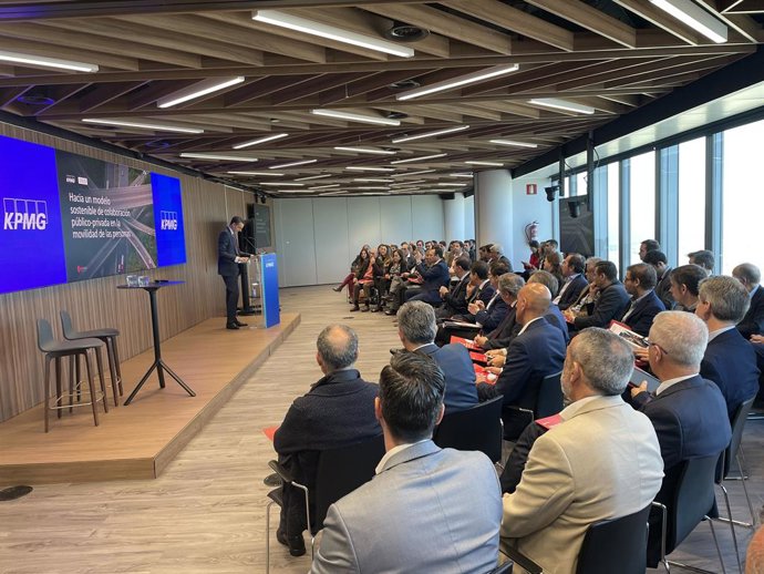 Presentación del informe de Confebús