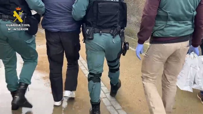 La Guardia Civil detiene al aguacil de Hinojal tras la desaparición de un vecino de la localidad