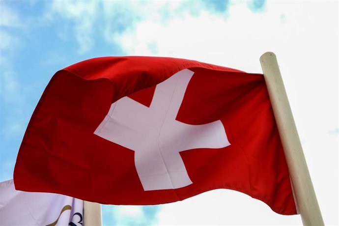 Archivo - Bandera de Suiza
